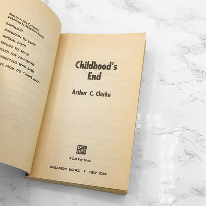 Childhood's End by Arthur C. Clarke [1982 PAPERBACK] • Del-Rey