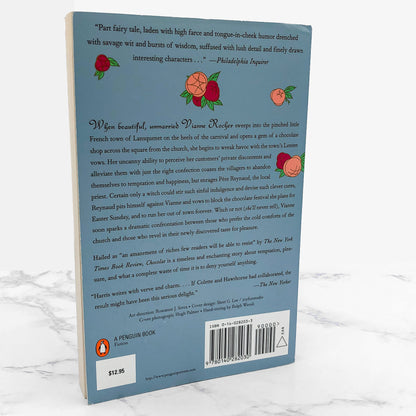 Chocolat by Joanne Harris [FIRST PAPERBACK EDITION] 1999 • Penguin Books