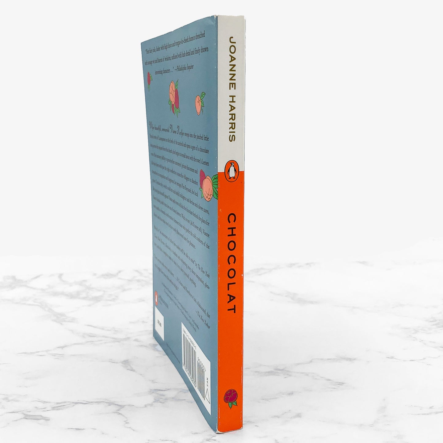 Chocolat by Joanne Harris [FIRST PAPERBACK EDITION] 1999 • Penguin Books