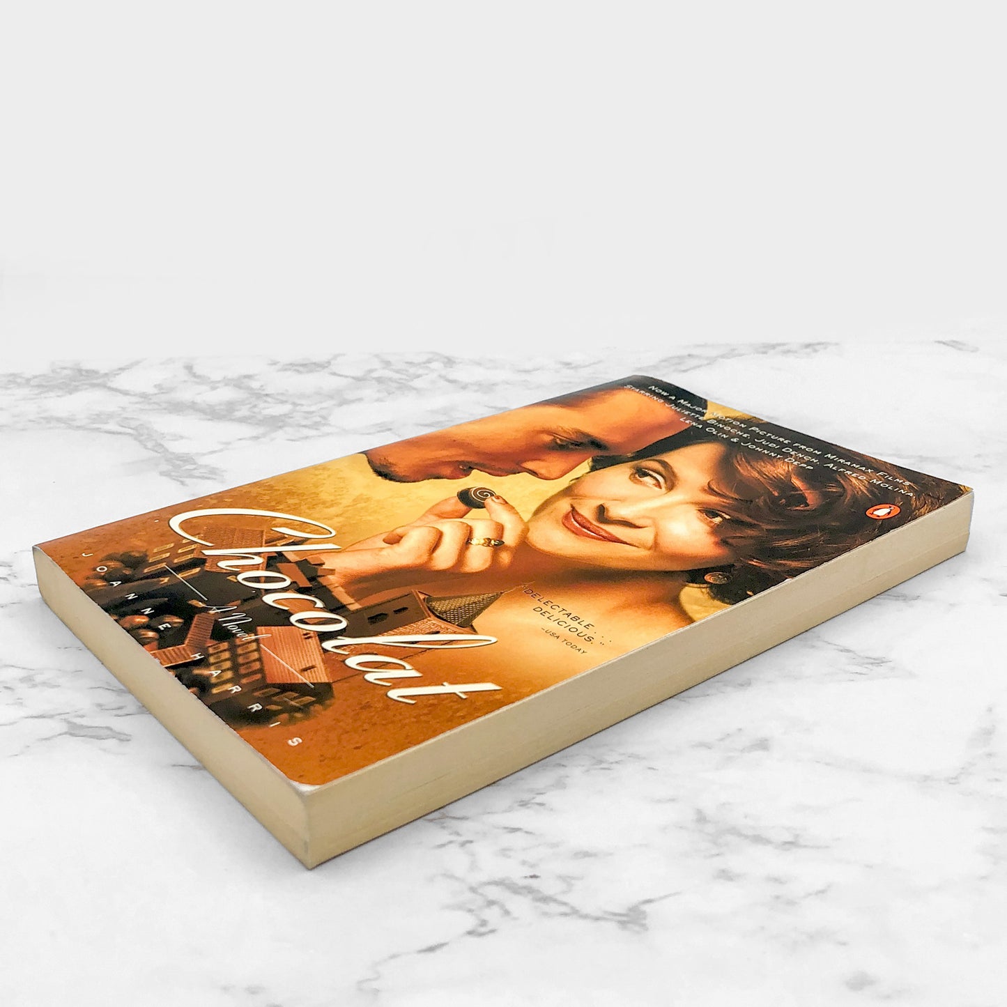 Chocolat by Joanne Harris [TRADE PAPERBACK] 2000 • Penguin Books