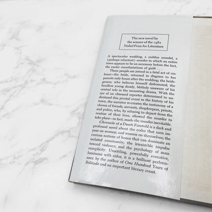 Chronicle of a Death Foretold by Gabriel García Márquez [FIRST BOOK CLUB EDITION] 1983 • Knopf