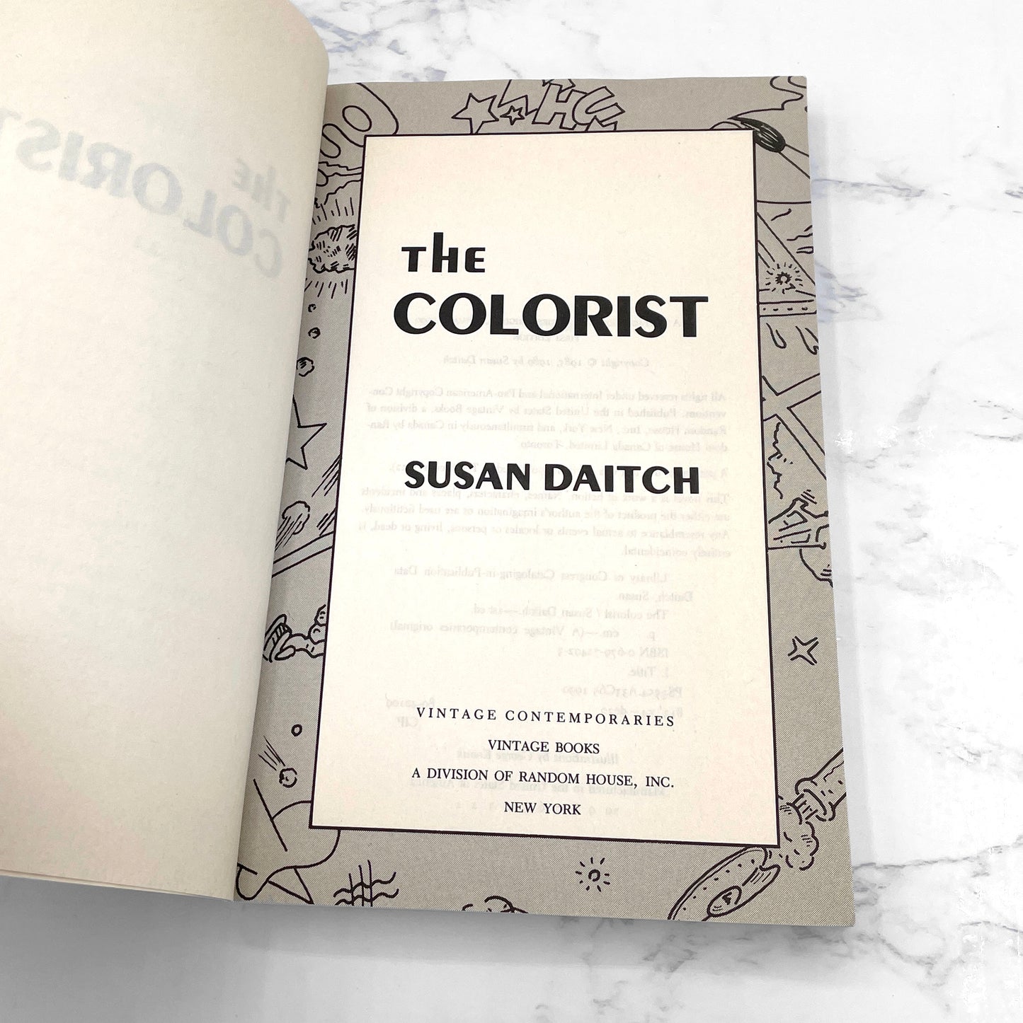 The Colorist by Susan Daitch [U.S. FIRST EDITION • FIRST PRINTING] 1990 • Vintage Contemporaries