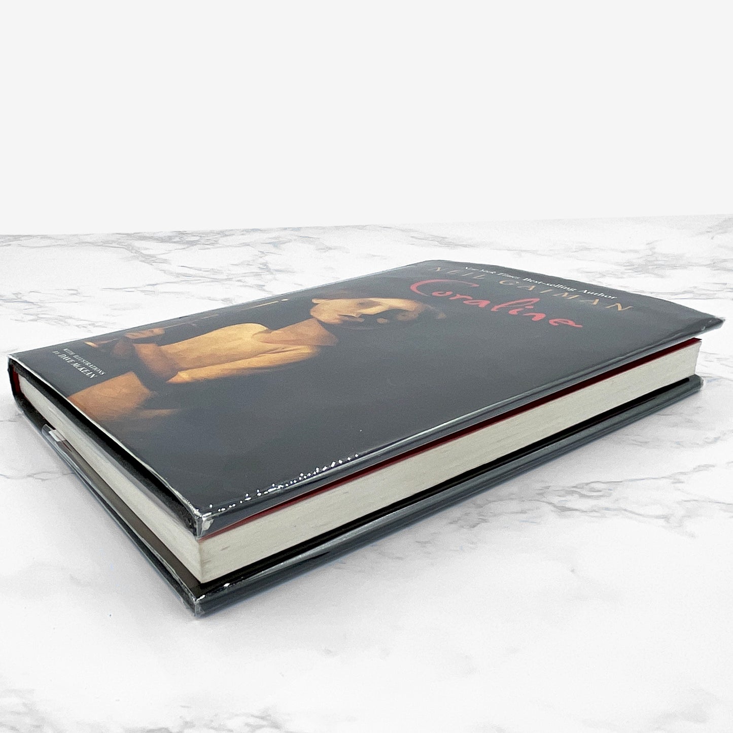 Coraline by Neil Gaiman [U.S. FIRST EDITION • FIRST PRINTING] 2002 • Harper Collins *Condition