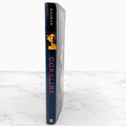 Coraline by Neil Gaiman [U.S. FIRST EDITION • FIRST PRINTING] 2002 • Harper Collins *Condition