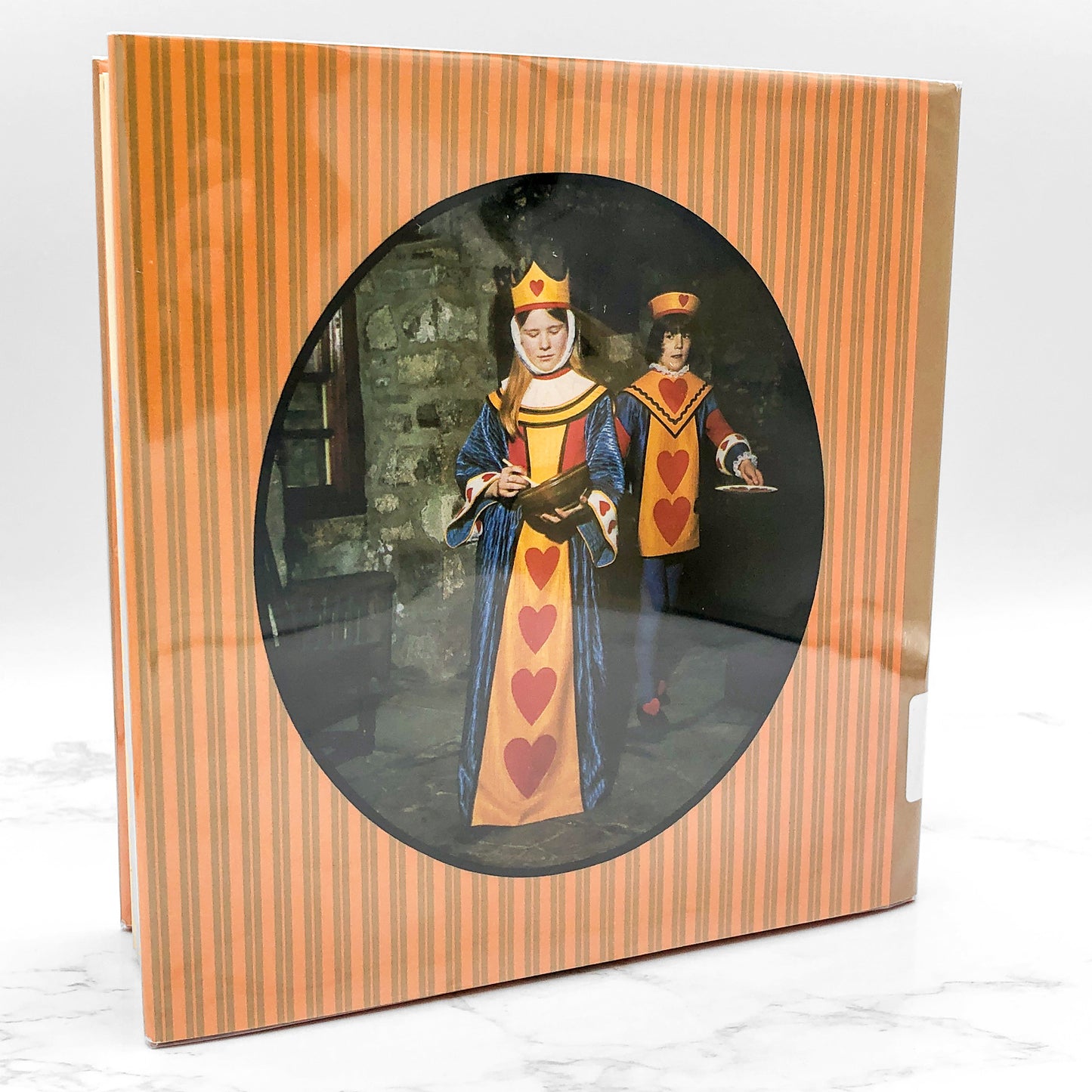 Costumes for Nursery Tale Characters by Jean Greenhowe [FIRST EDITION] 1976 • Plays Inc.