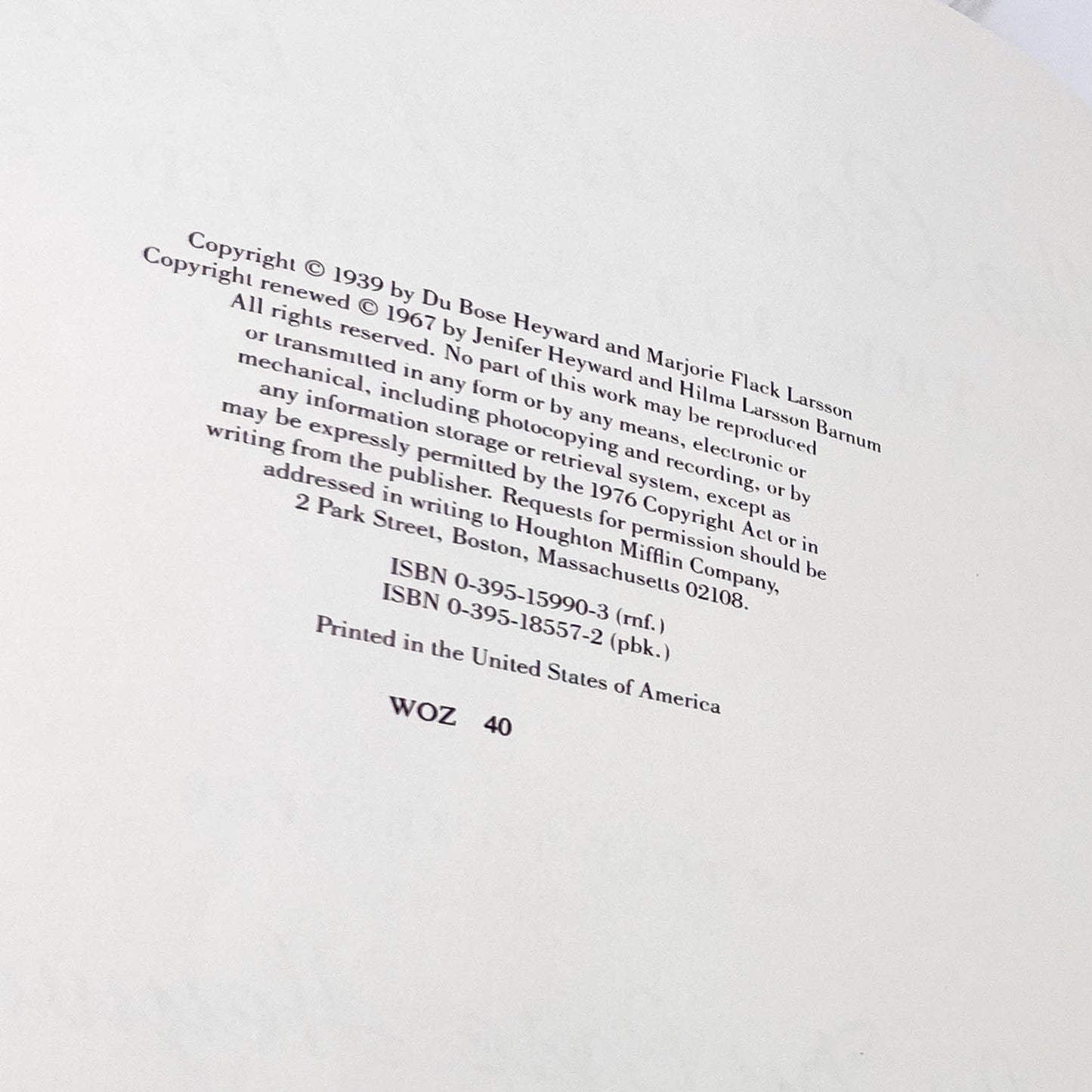 The Country Bunny & the Little Gold Shoes by DuBose Heyward & illustrated by Marjorie Flack [FIRST EDITION] • Later Printing / 1976 • Houghton Mifflin