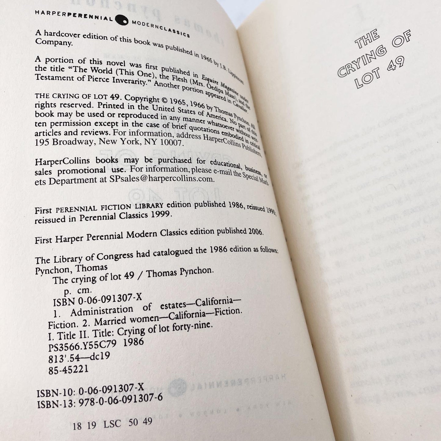 The Crying of Lot 49 by Thomas Pynchon [TRADE PAPERBACK] 2006 • Perennial Modern Classics