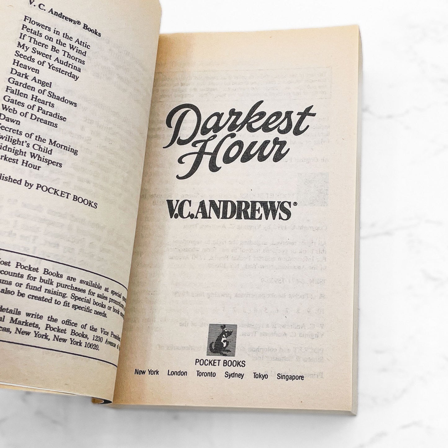 Darkest Hour by V.C. Andrews [FIRST PAPERBACK PRINTING] 1993 • Pocket