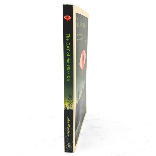 The Day of The Triffids by John Wyndham [TRADE PAPERBACK] 2022 • The Modern Library