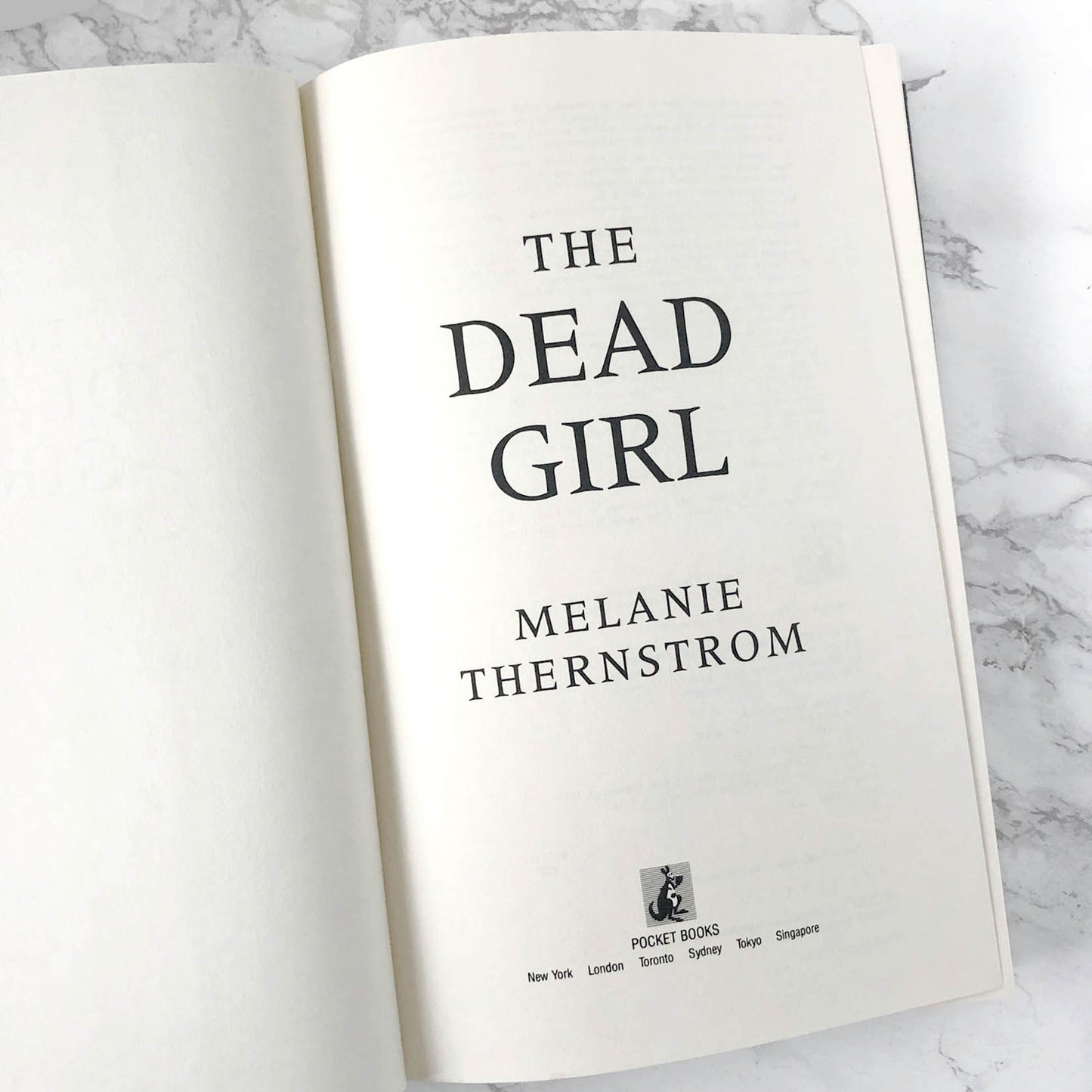 The Dead Girl by Melanie Thernstrom [FIRST EDITION • FIRST PRINTING] 1990 • Pocket