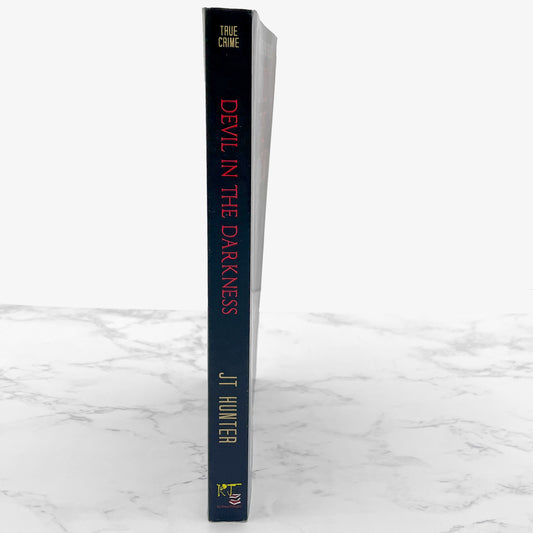 Devil in The Darkness: The True Story of Serial Killer Israel Keyes by J.T. Hunter [FIRST EDITION PAPERBACK] 2016