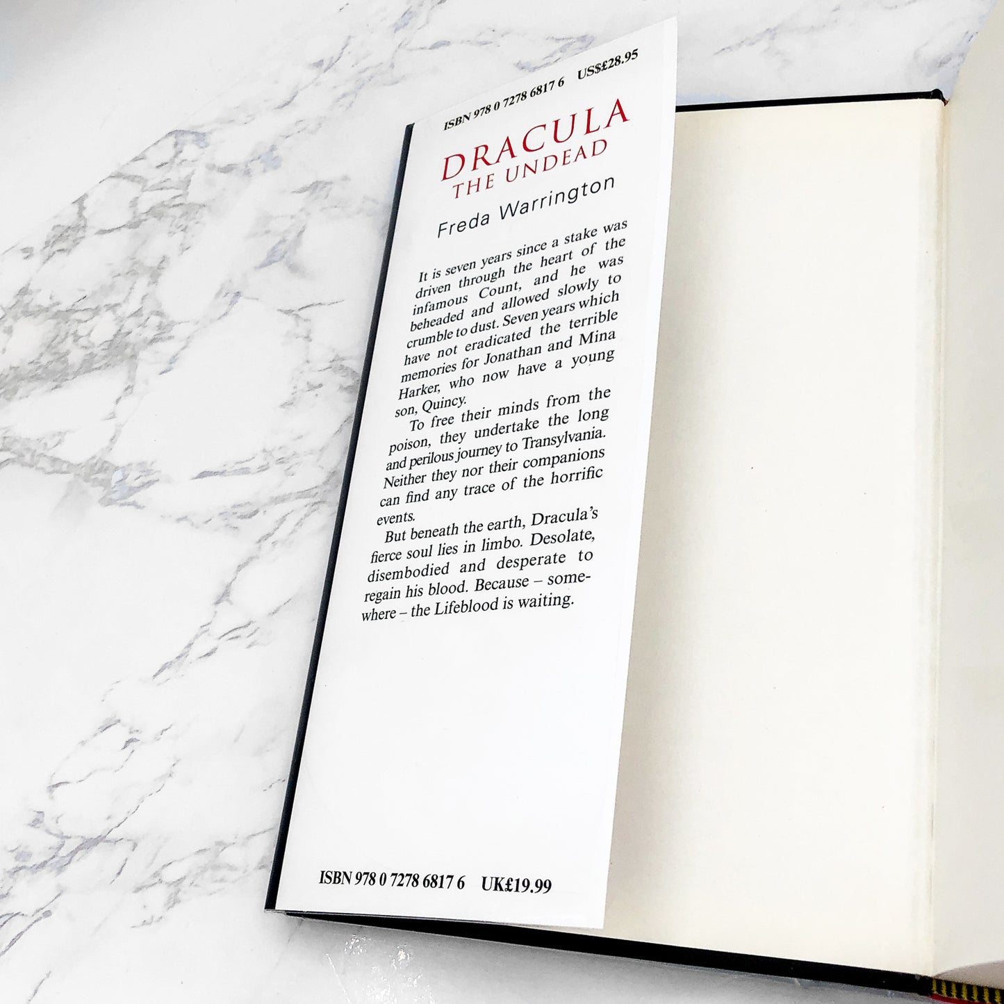 Dracula the Undead by Freda Warrington [FIRST HARDCOVER EDITION] 2009 • Severn House U.K.