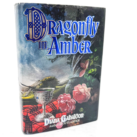 Dragonfly in Amber by Diana Gabaldon [FIRST EDITION] 1992 • Outlander #2