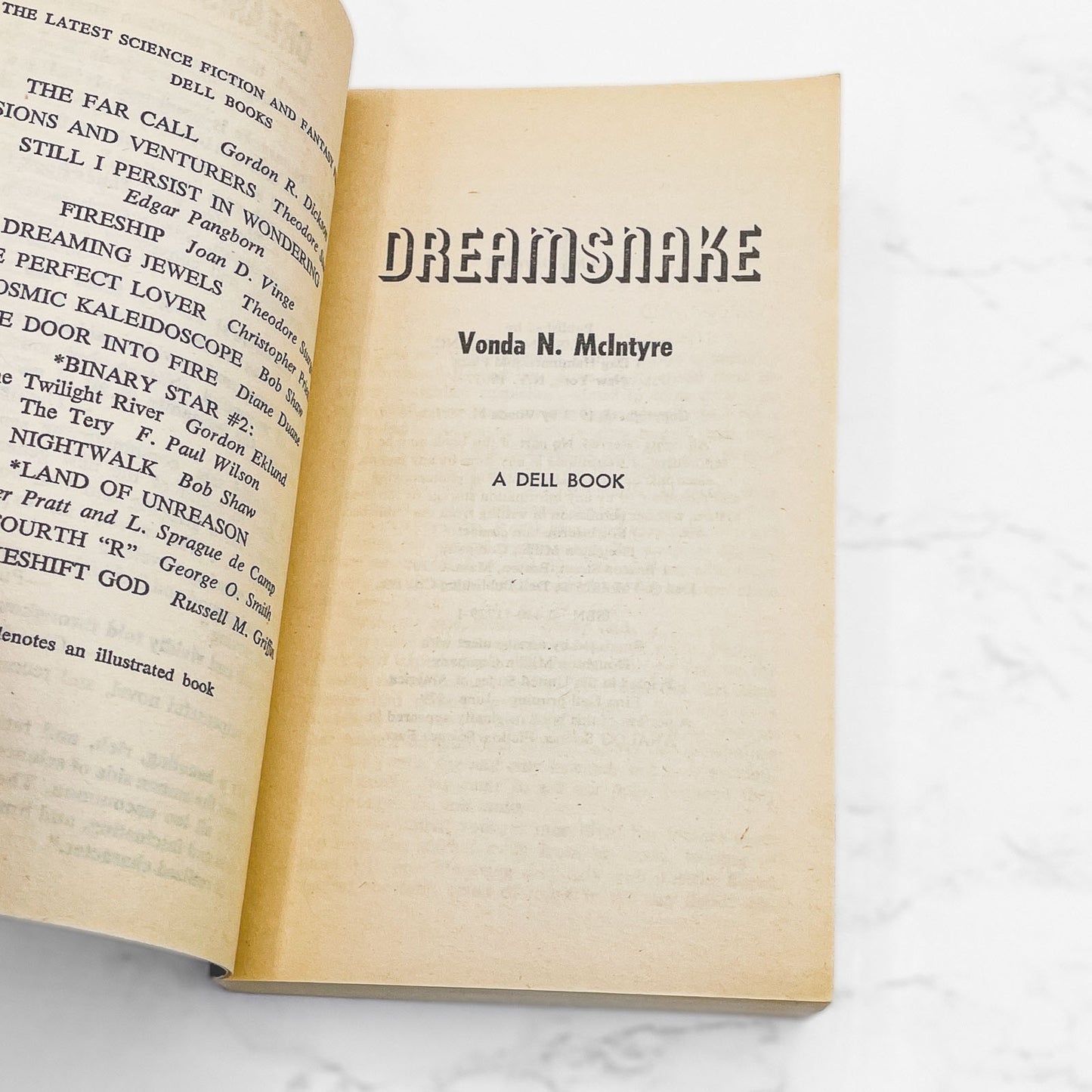 Dreamsnake by Vonda N. McIntyre [FIRST PAPERBACK PRINTING] 1979 • Dell