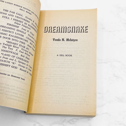 Dreamsnake by Vonda N. McIntyre [FIRST PAPERBACK PRINTING] 1979 • Dell