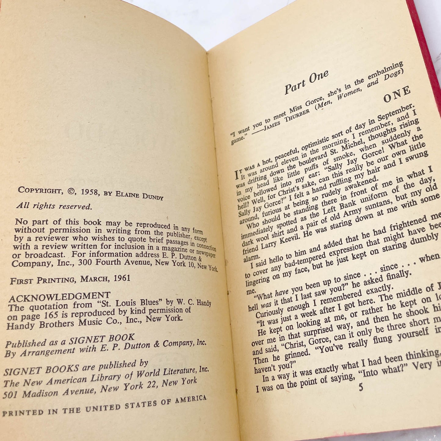 The Dud Avocado by Elaine Dundy [FIRST PAPERBACK PRINTING] 1961 • Signet