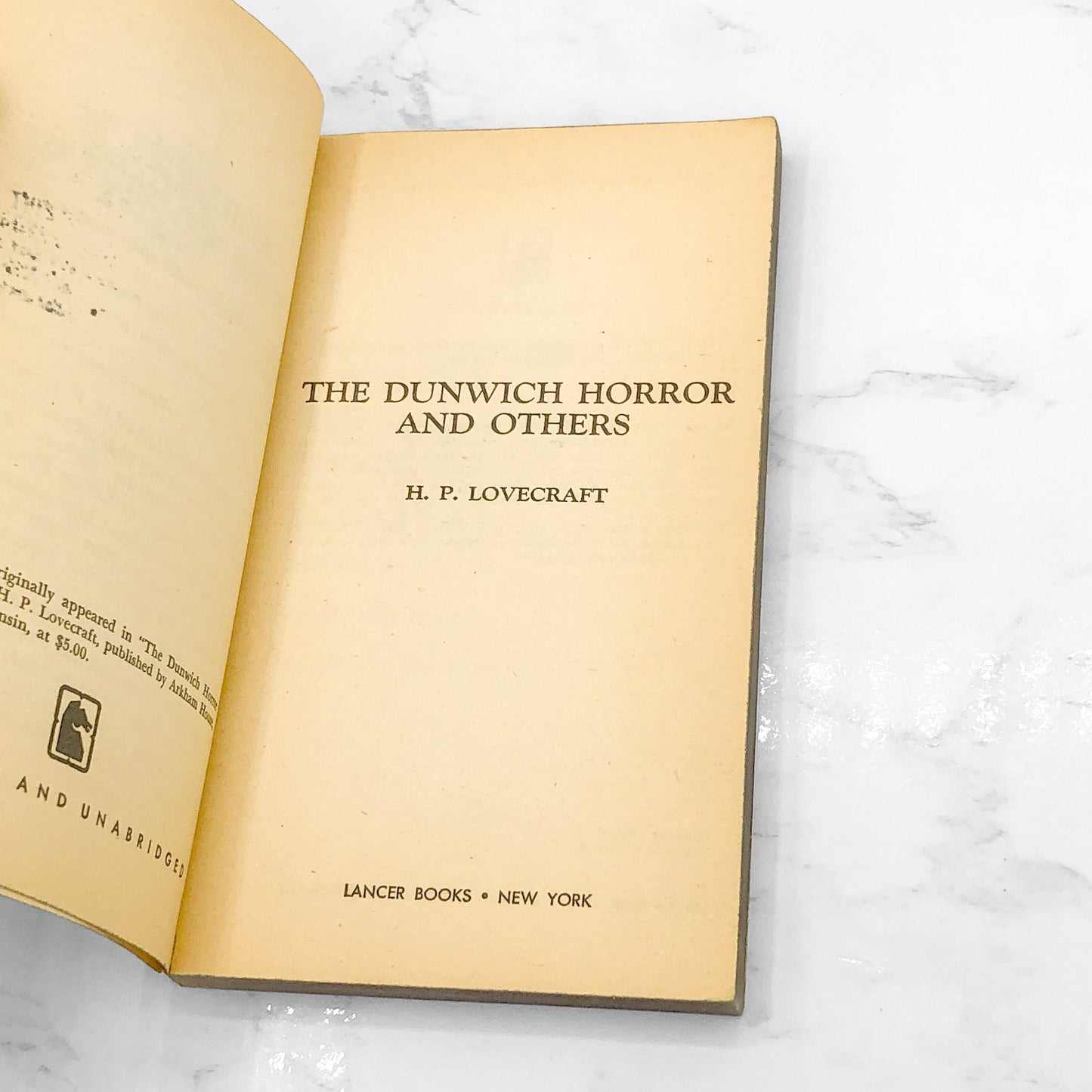 The Dunwich Horror & Others by H.P. Lovecraft [FIRST PAPERBACK PRINTING] 1963 • Lancer Books