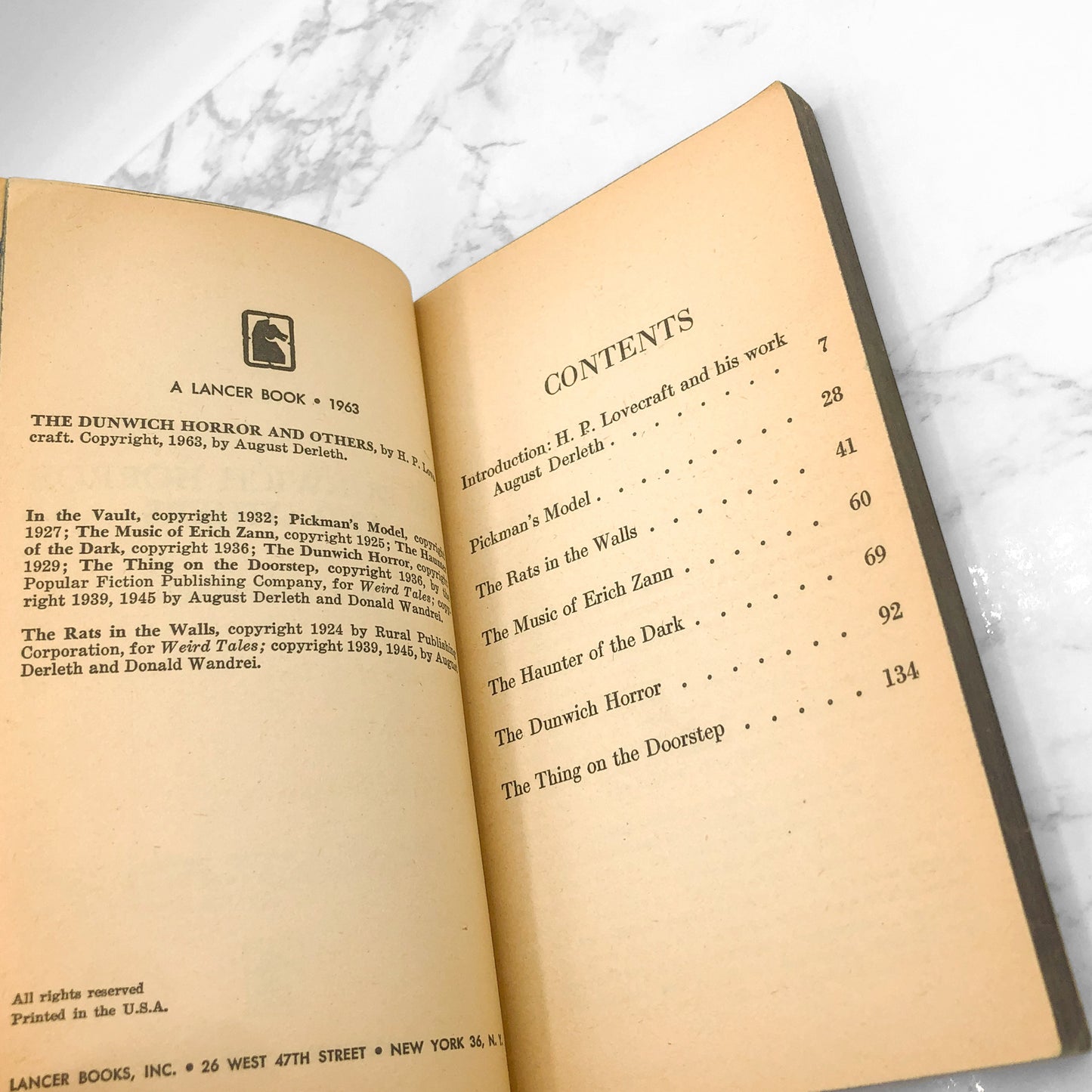 The Dunwich Horror & Others by H.P. Lovecraft [FIRST PAPERBACK PRINTING] 1963 • Lancer Books