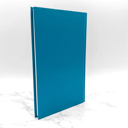 The Elements of Style by William Strunk and E.B. White [4th EDITION HARDCOVER] • 2000