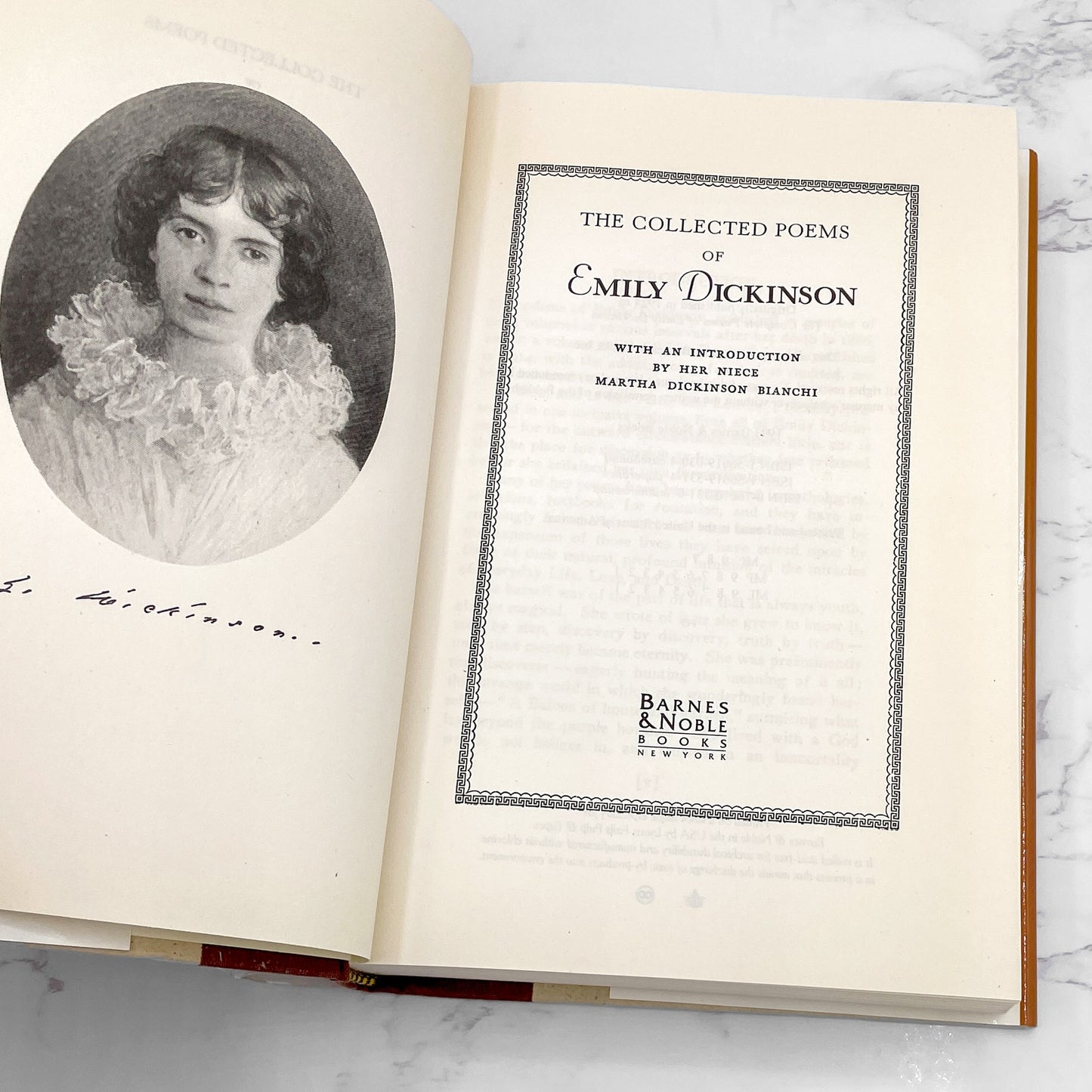 The Collected Poems of Emily Dickinson [HARDCOVER OMNIBUS] 1993 • B&N
