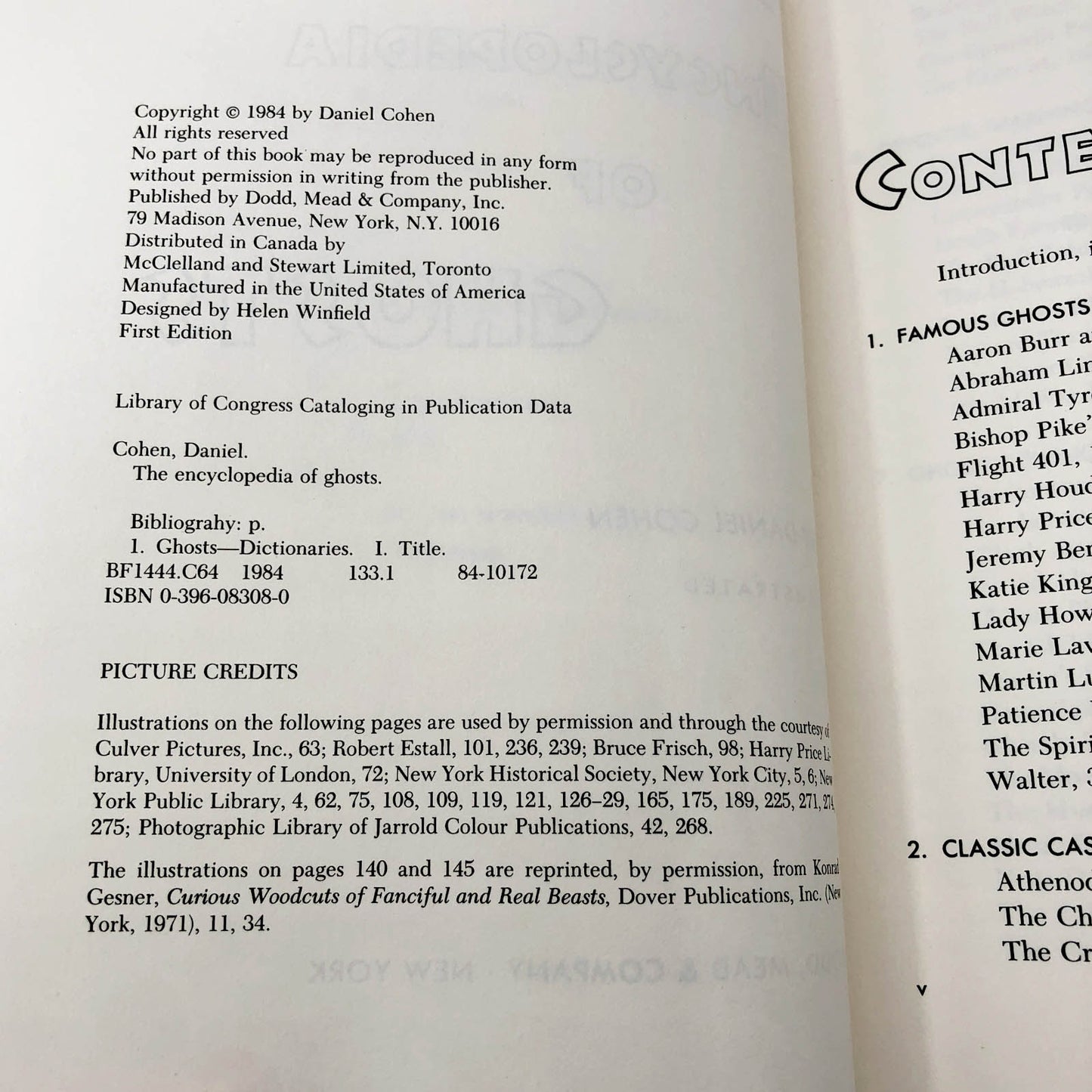 The Encyclopedia of Ghosts by Daniel Cohen [FIRST EDITION] 1984 • Dodd Mead & Company