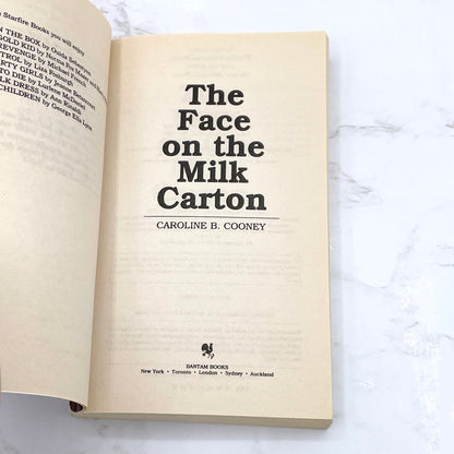 The Face on the Milk Carton by Caroline B. Cooney [FIRST PAPERBACK EDITION] 1991 • Bantam