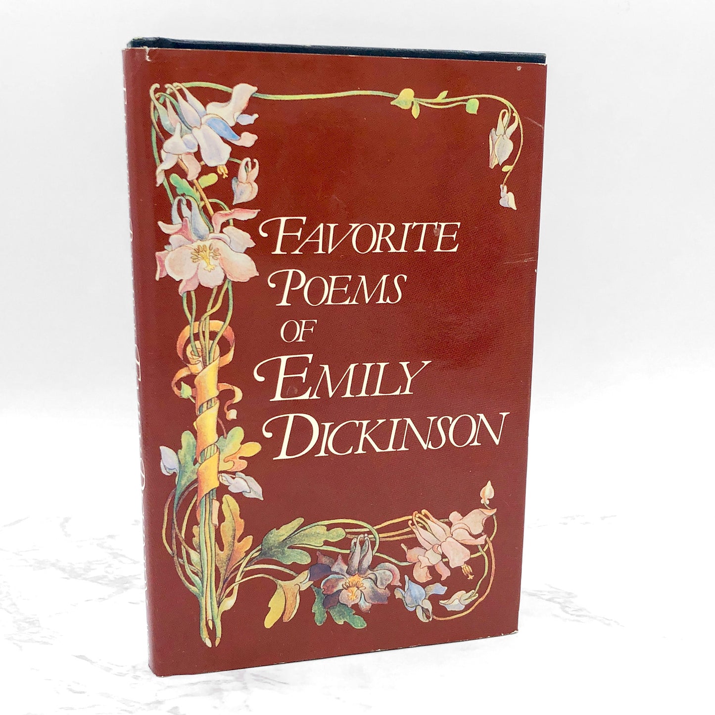 Favorite Poems Of Emily Dickinson [1978 HARDCOVER] • Avenel