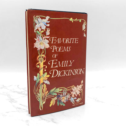 Favorite Poems Of Emily Dickinson [1978 HARDCOVER] • Avenel
