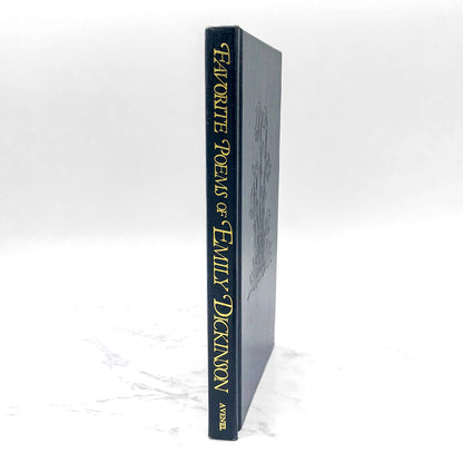 Favorite Poems Of Emily Dickinson [1978 HARDCOVER] • Avenel