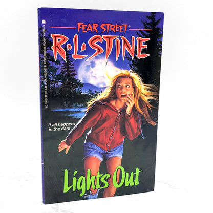 Fear Street #12: Lights Out by R.L. Stine [1991 PAPERBACK]