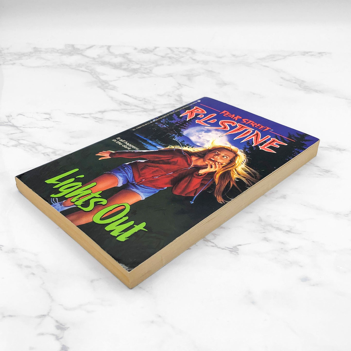 Fear Street #12: Lights Out by R.L. Stine [1991 PAPERBACK]