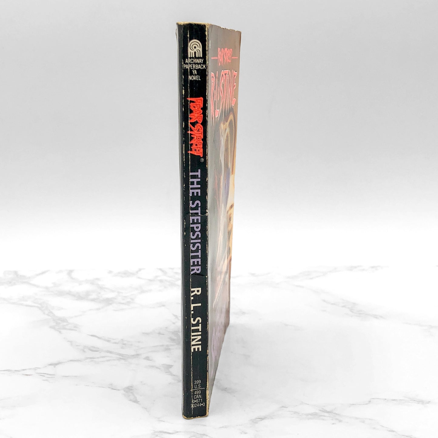 Fear Street #8: The Stepsister by R.L. Stine [1990 PAPERBACK]