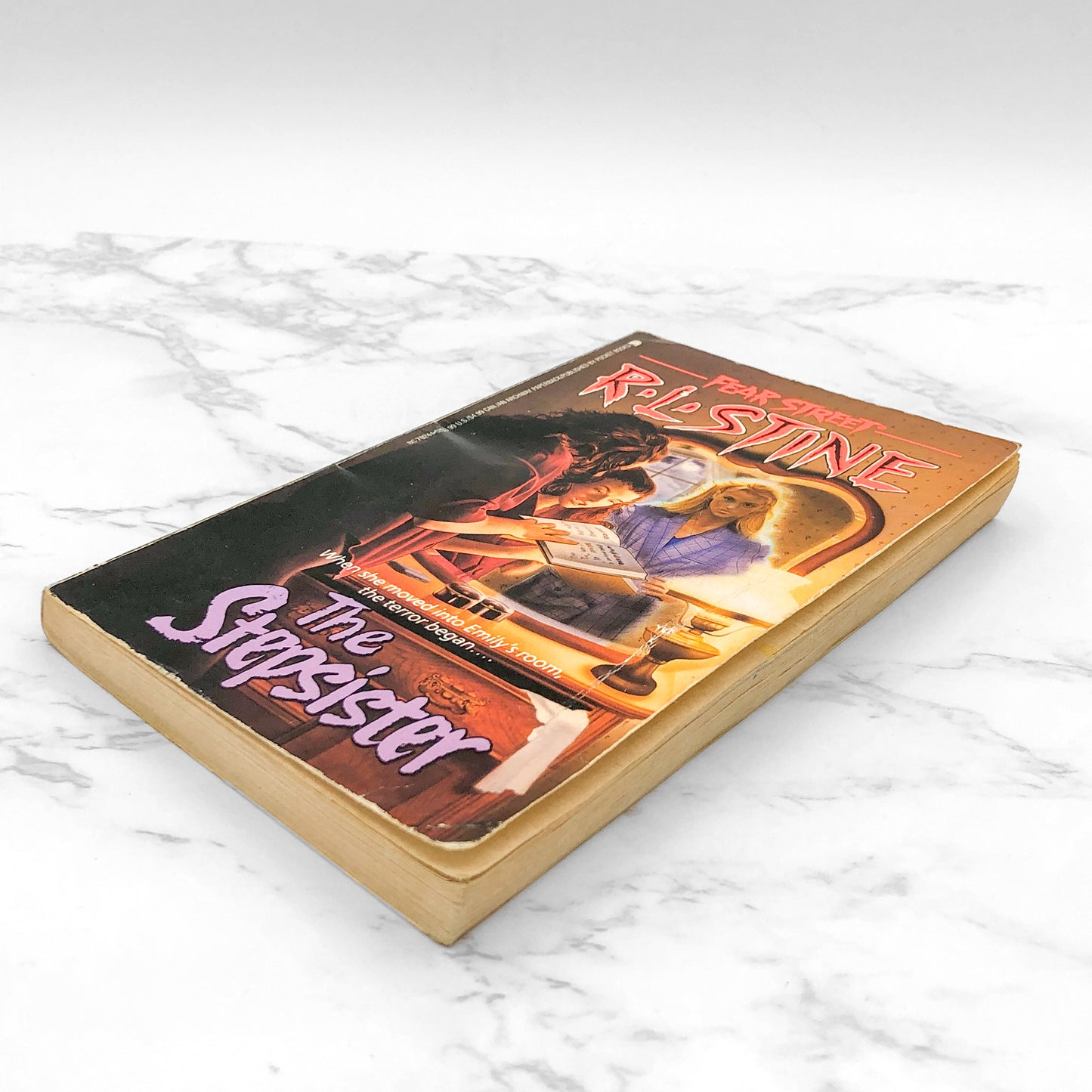 Fear Street #8: The Stepsister by R.L. Stine [1990 PAPERBACK]