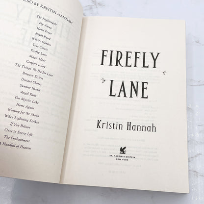 Firefly Lane by Kristin Hannah [TRADE PAPERBACK] 2009 • St. Martin's Griffin