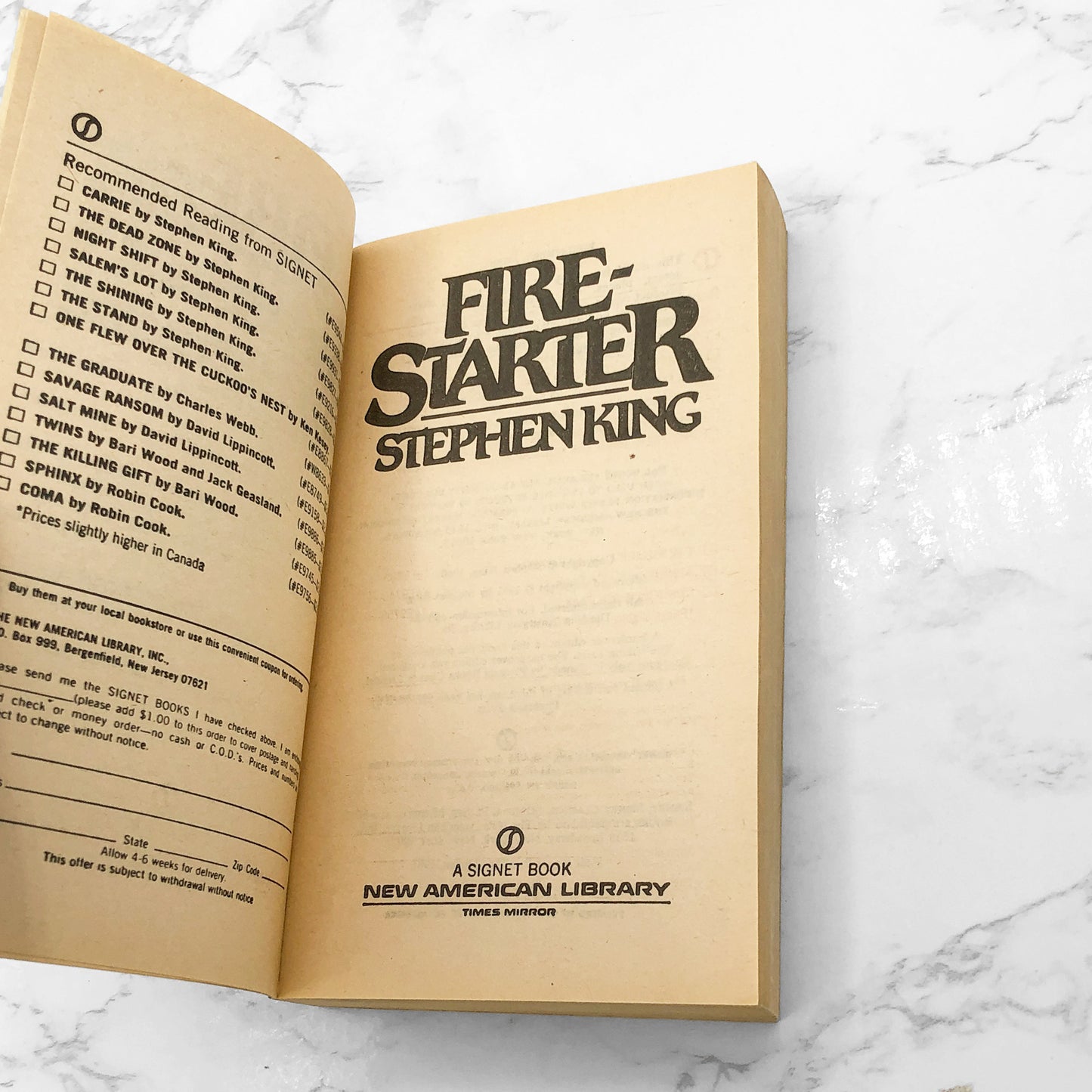 Firestarter by Stephen King [FIRST PAPERBACK EDITION] 1981 • Signet