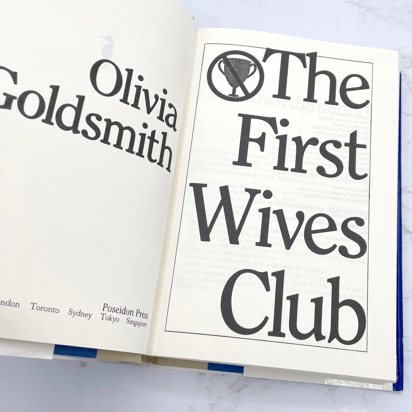 The First Wives Club by Olivia Goldsmith [1992 HARDCOVER] BCE • Poseidon Press