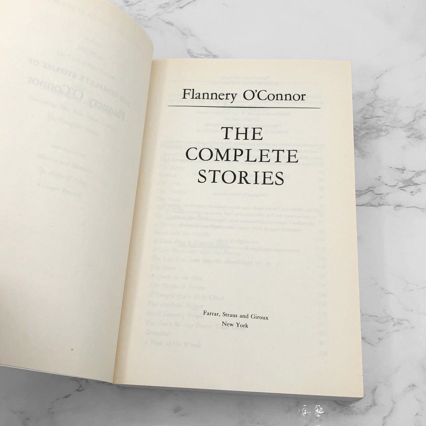 The Complete Stories of Flannery O'Connor [TRADE PAPERBACK RE-PRINT] 2010 • FSG