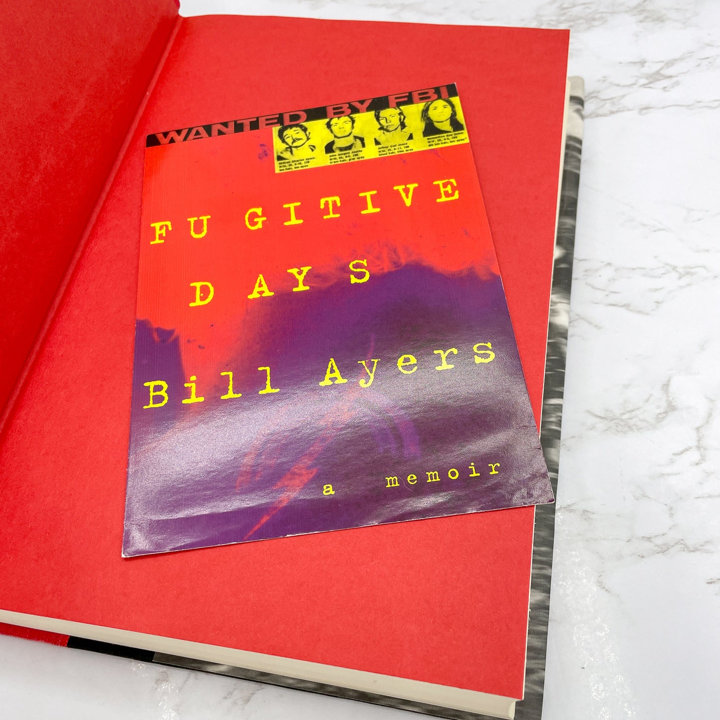 Fugitive Days: A Memoir by Bill Ayers SIGNED! [FIRST EDITION • FIRST PRINTING] 2001 • Beacon Press