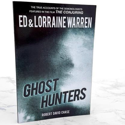 Ghost Hunters by Ed and Lorraine Warren [TRADE PAPERBACK RE-ISSUE] 2014 • Graymalkin
