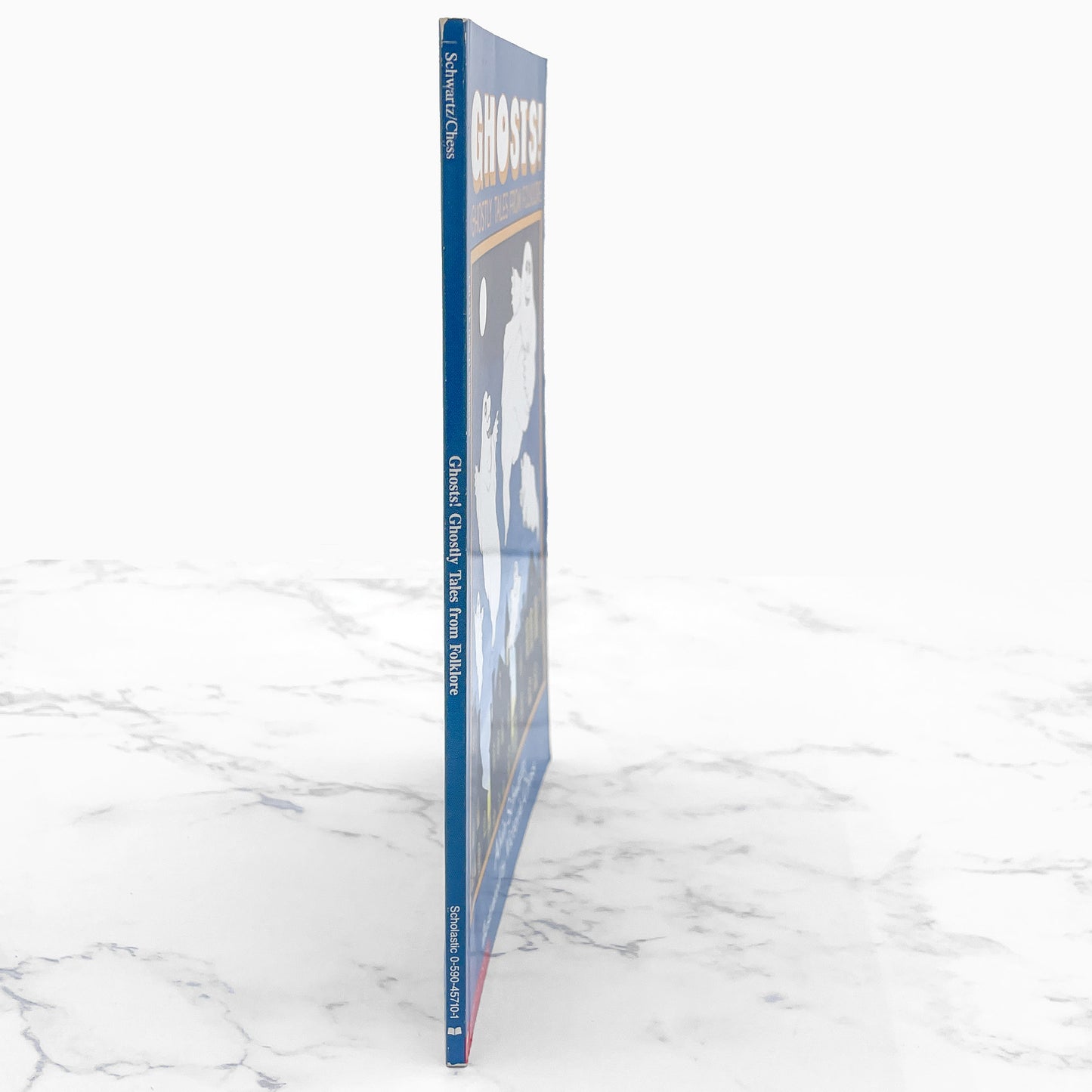 Ghosts! Ghostly Tales from Folklore by Alvin Schwartz & illustrated by Victoria Chess [FIRST PAPERBACK PRINTING] 1993 • Scholastic