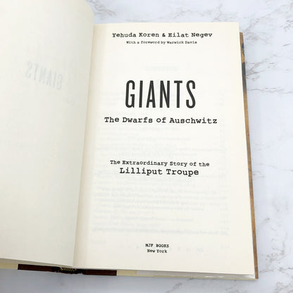 Giants: The Dwarfs of Auschwitz by Yehuda Koren & Eilet Negev [FIRST EDITION] 2013 • MJF