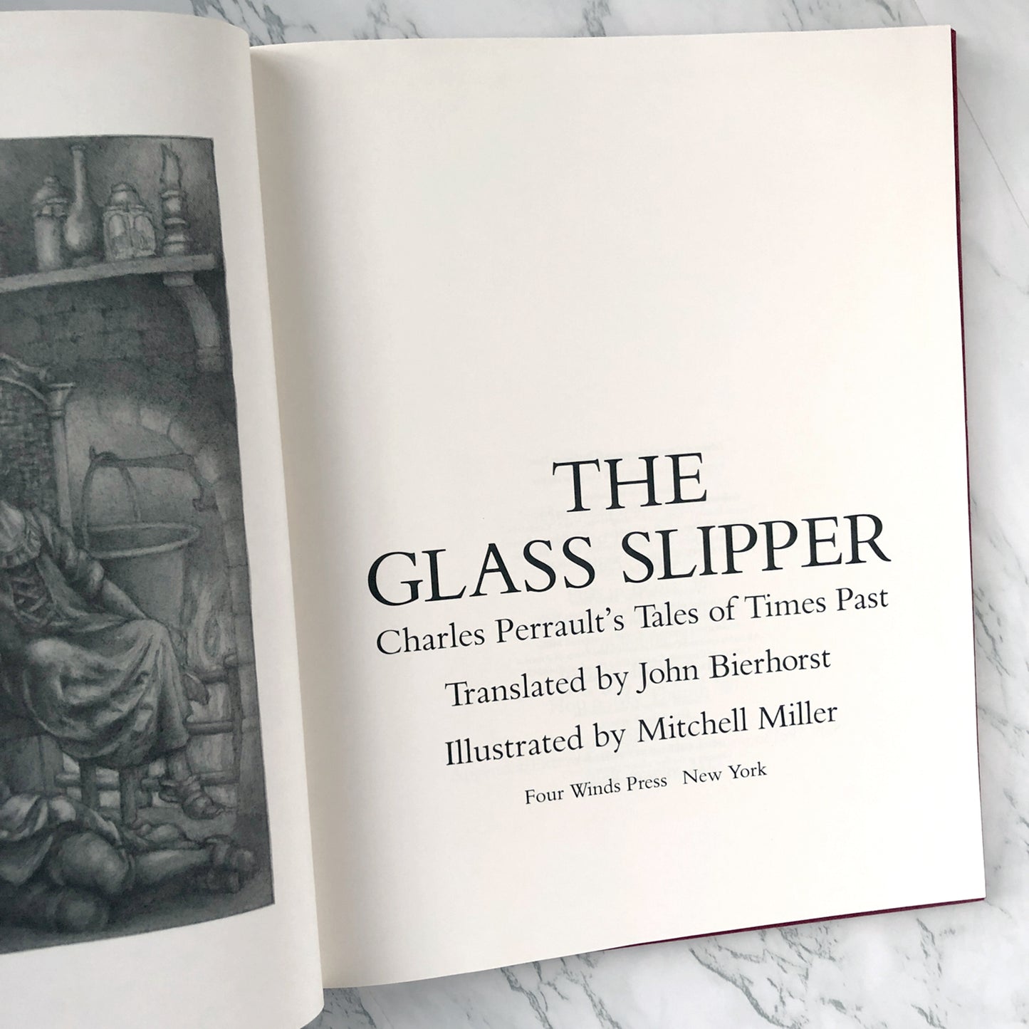 The Glass Slipper: Charles Perrault's Tales of Times Past [DELUXE HARDCOVER + SLIPCASE] 1981 • Four Winds Press