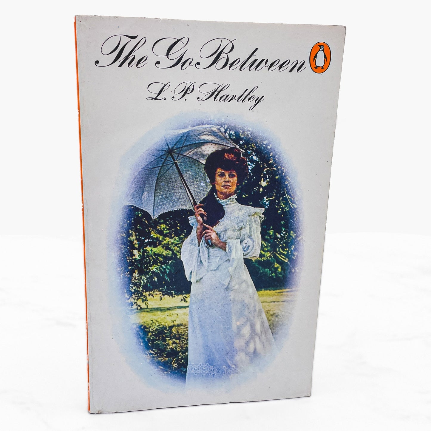 The Go-Between by L.P. Hartley [U.K. PAPERBACK] 1985 • Penguin