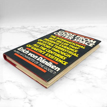 Gods From Outer Space by Erich von Däniken [1970 HARDCOVER] G.P. Putnam's Sons