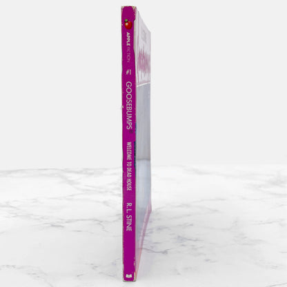 Welcome to Dead House (Goosebumps #1) by R.L. Stine [FIRST EDITION PAPERBACK] 1992