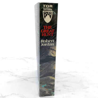 The Great Hunt by Robert Jordan [FIRST EDITION • FIRST PRINTING] 1990 • Trade Paperback • TOR • Wheel of Time #2