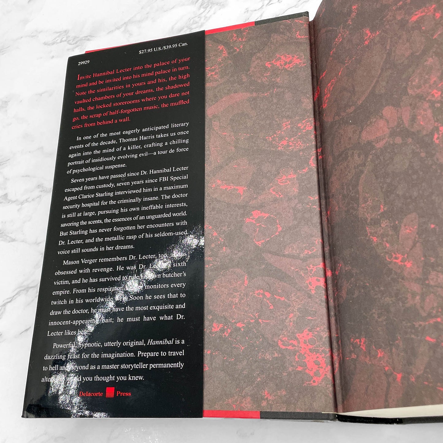 Hannibal by Thomas Harris [FIRST EDITION • FIRST PRINTING] 1999 • Delacorte