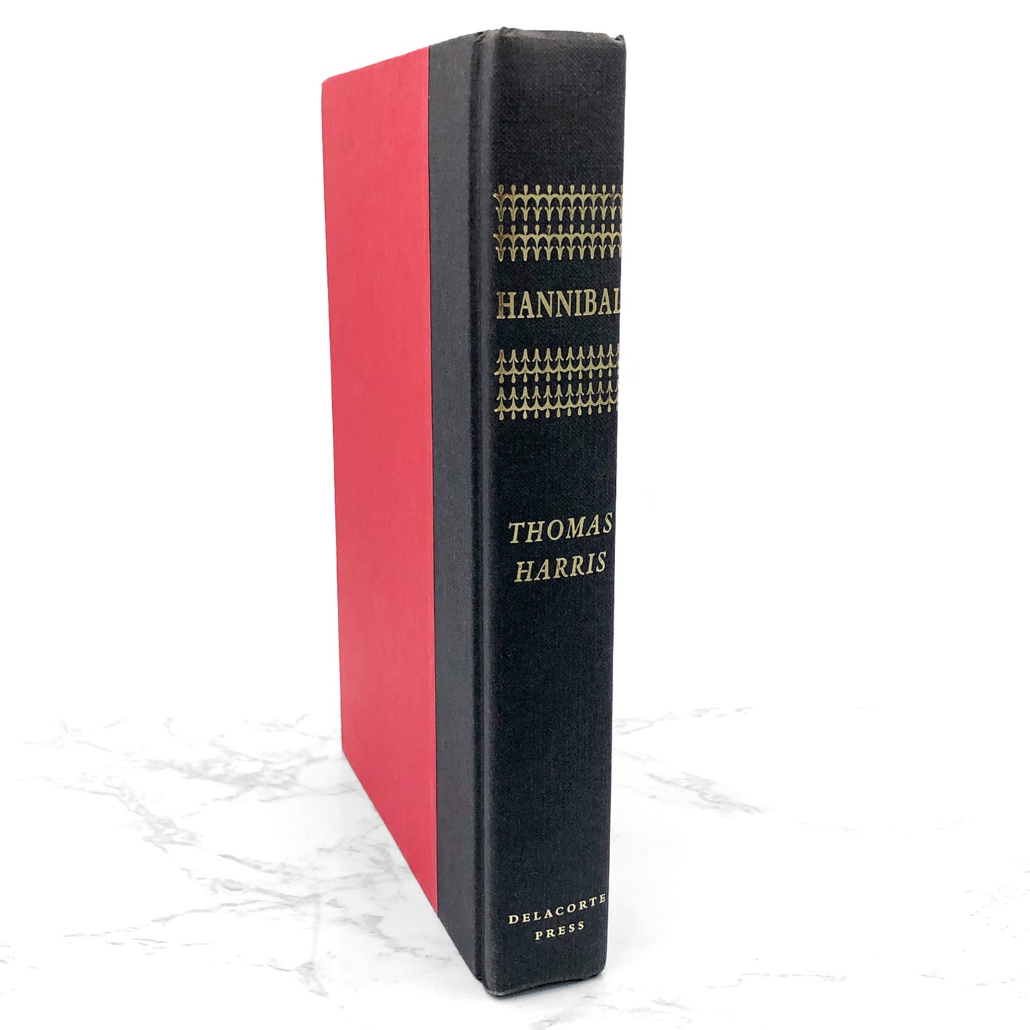 Hannibal by Thomas Harris [FIRST EDITION • FIRST PRINTING] 1999 • Delacorte