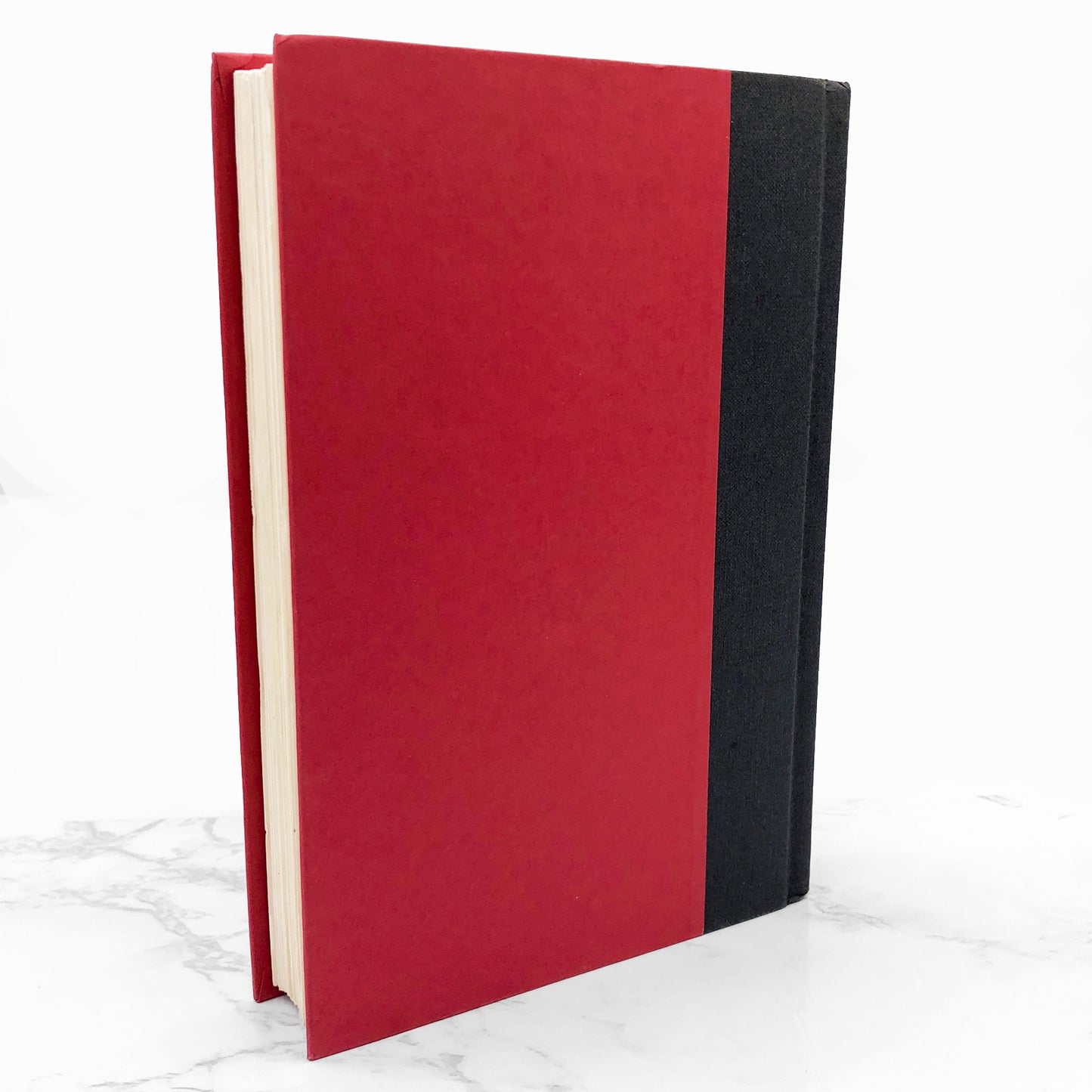 Hannibal by Thomas Harris [FIRST EDITION • FIRST PRINTING] 1999 • Delacorte