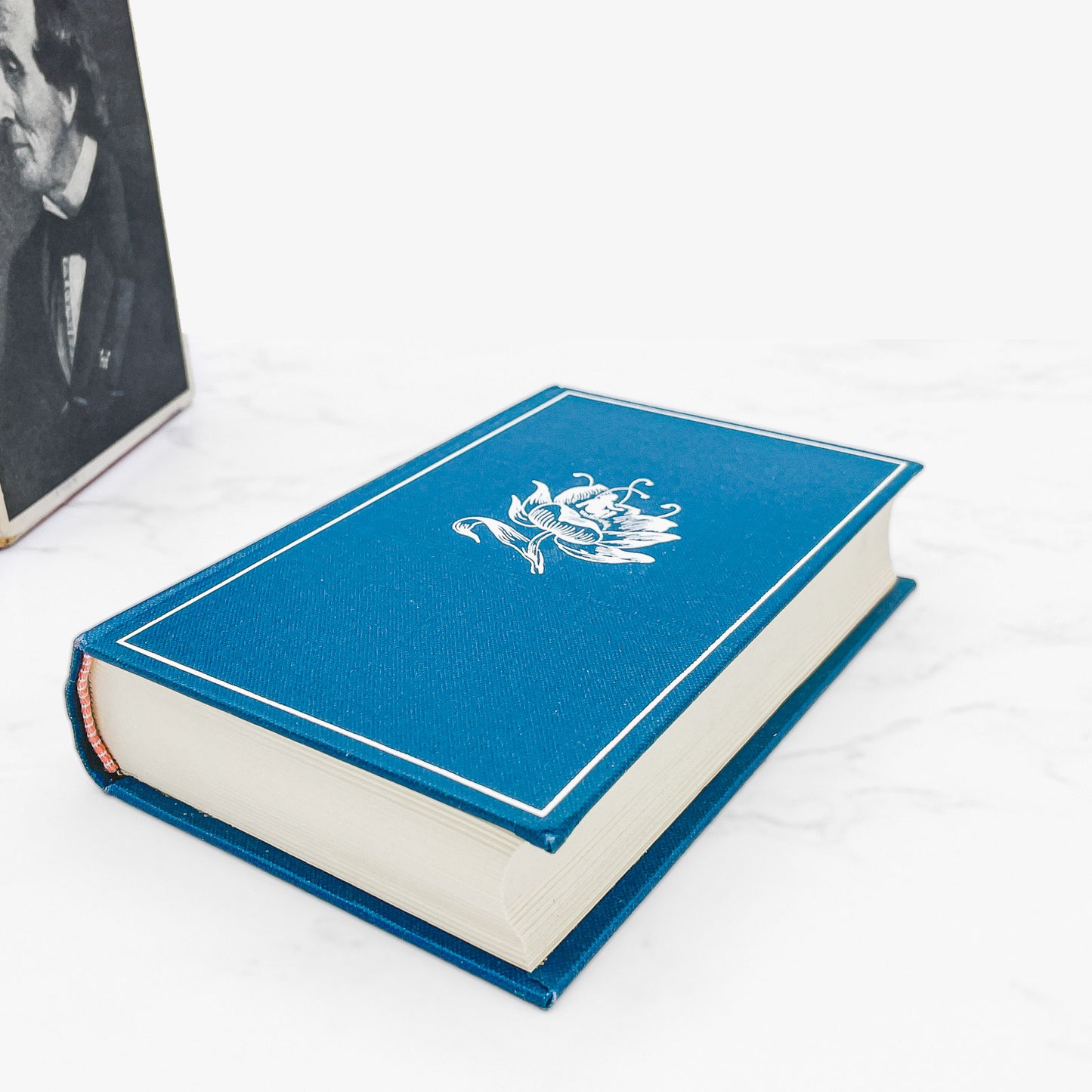 Hans Christian Andersen Fairy Tales Vol. I edited by Svend Larsen [MINIATURE HARDCOVER + SLIPCASE] 1970 • Flensted • Denmark